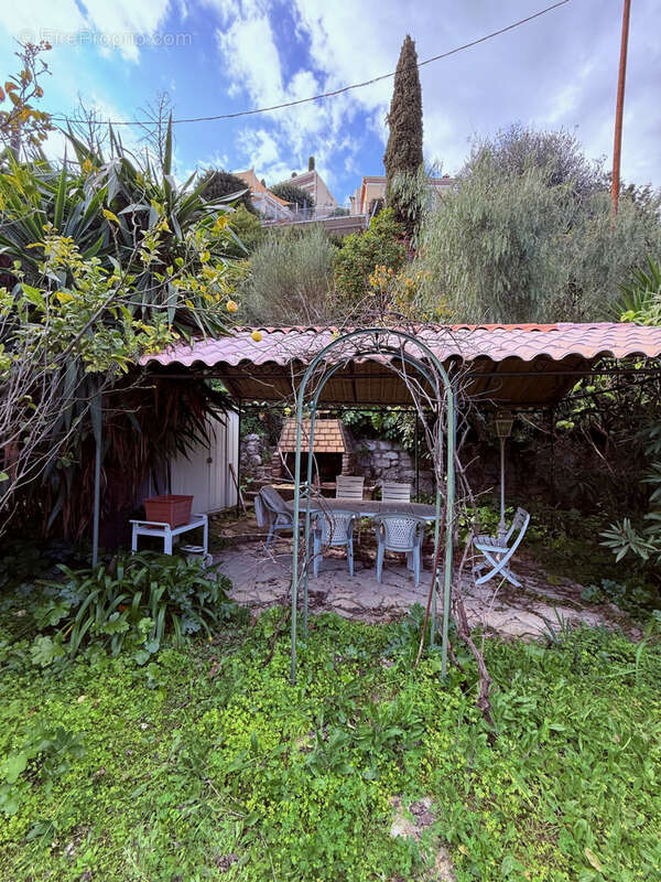 RARE sur Menton Garavan-maison mitoyenne-3 chambres-terrasses-jardin-2 parkings-grande cave-vue mer vieille vi - photo 18