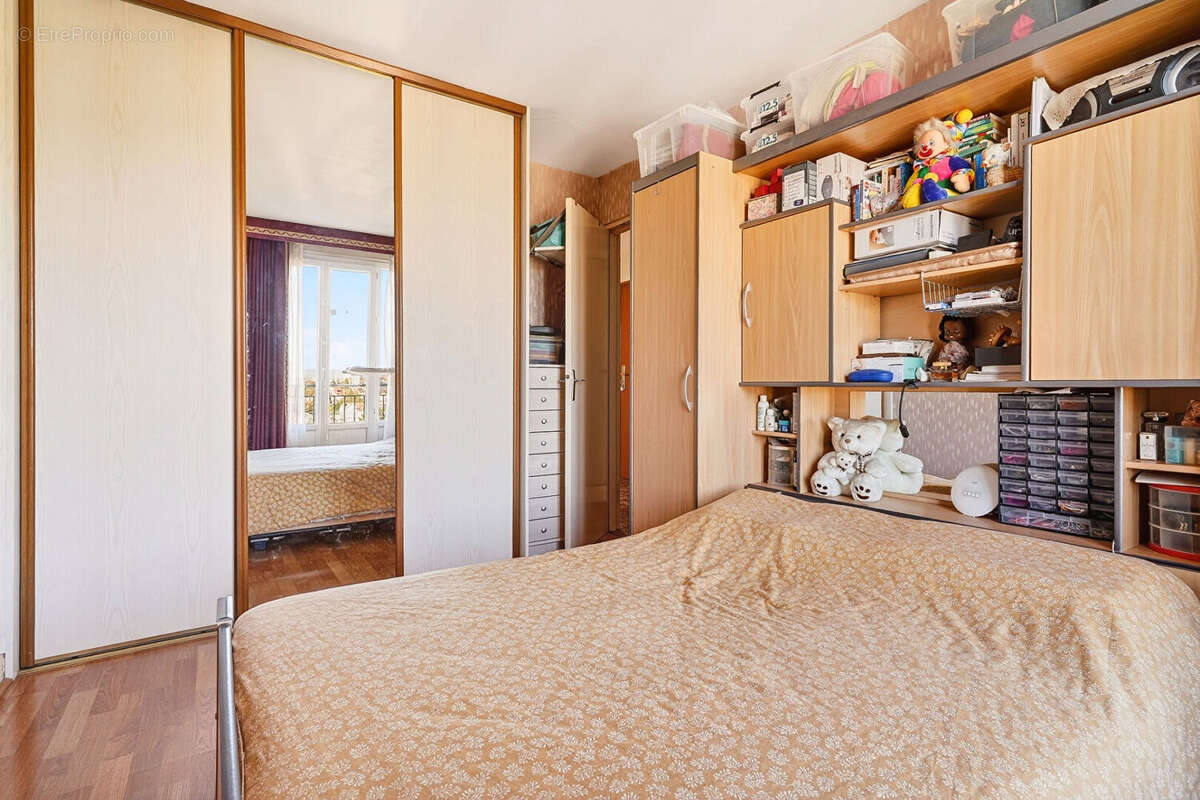 Appartement à ROSNY-SOUS-BOIS