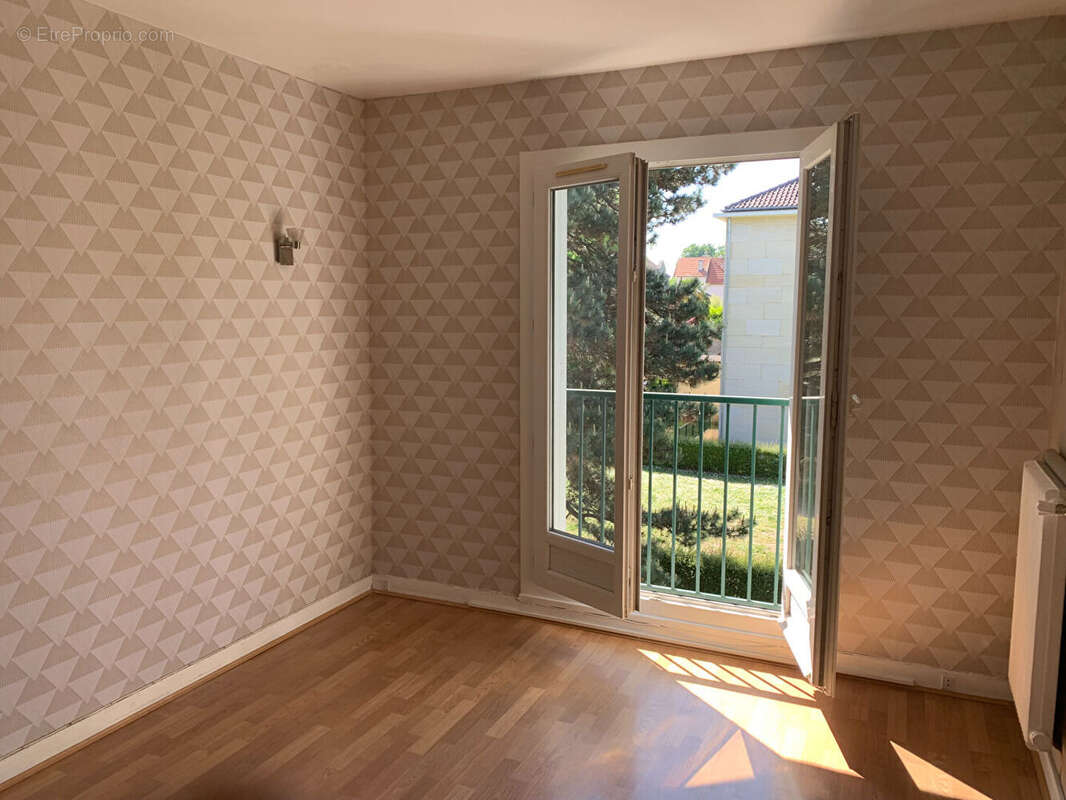 Appartement à SAINT-BRICE-SOUS-FORET