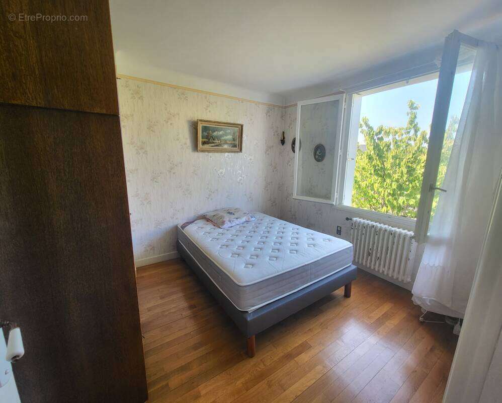 Maison familiale avec fort potentiel – 130 m² habitables (148 m² au sol) – Saint-Herblain Bourg - photo 14