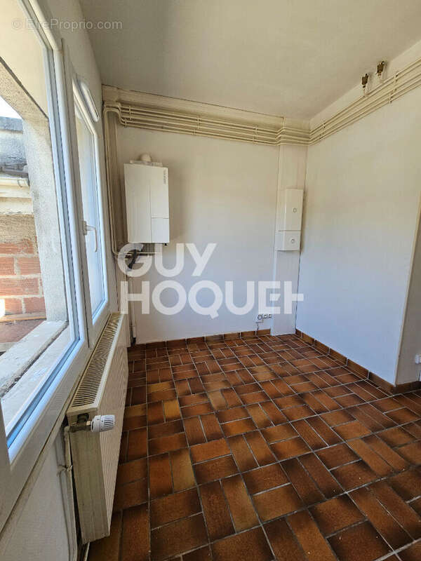 Maison 60 m² à Le Plessis-Brion  - photo 7