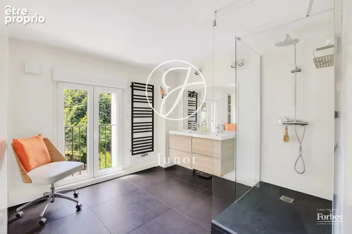 Chatou - CÔTÉ CROISSY- Maison - 6 chambres - 192m² - Terrain 813m². - photo 17