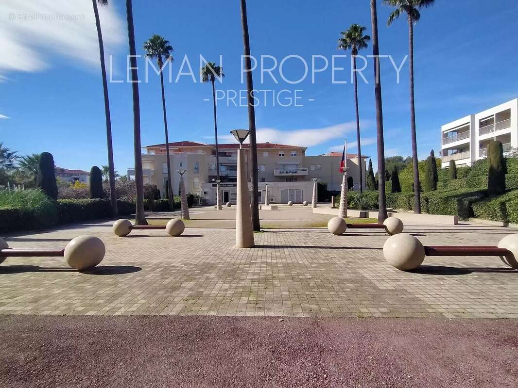 Appartement à LE CANNET