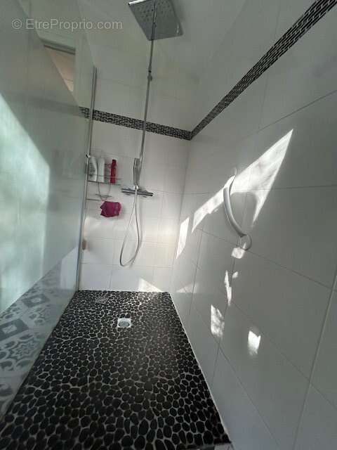 Maison à SAINTE-EULALIE-EN-BORN