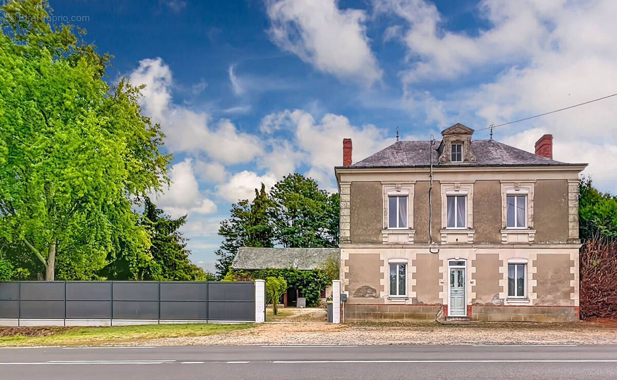 Maison à BAUGE