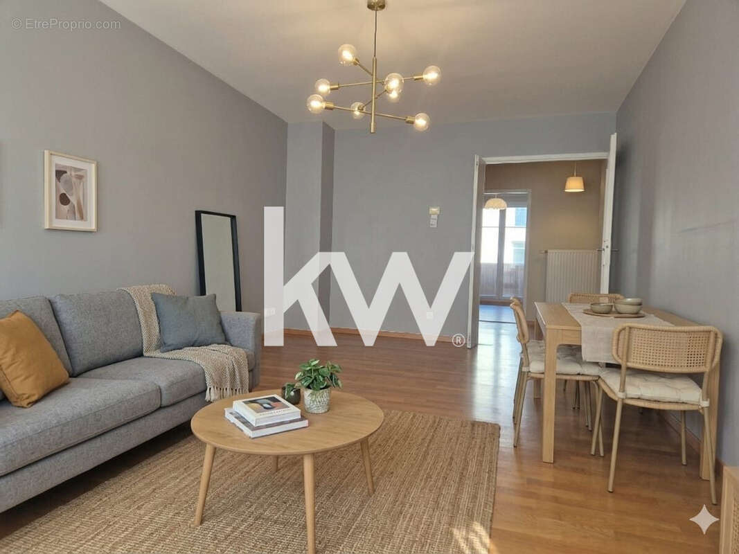 Appartement à SAINT-ETIENNE