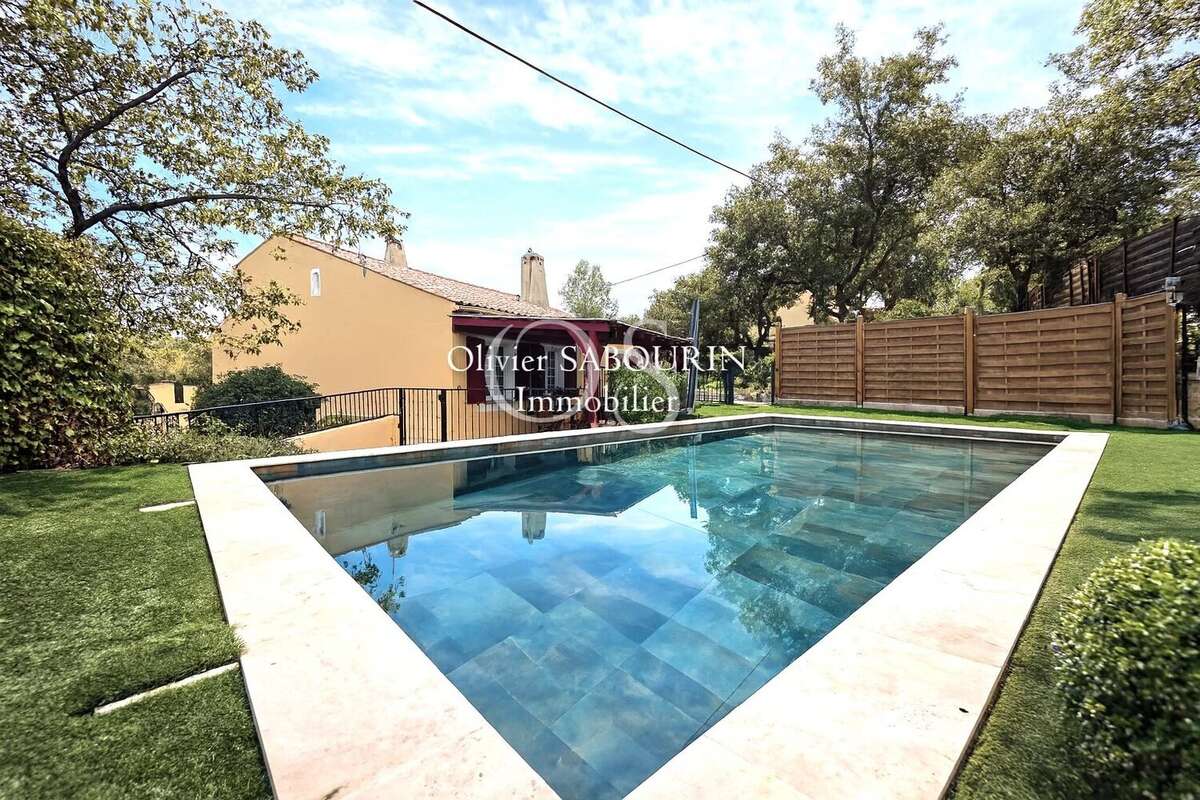 Maison à TRANS-EN-PROVENCE