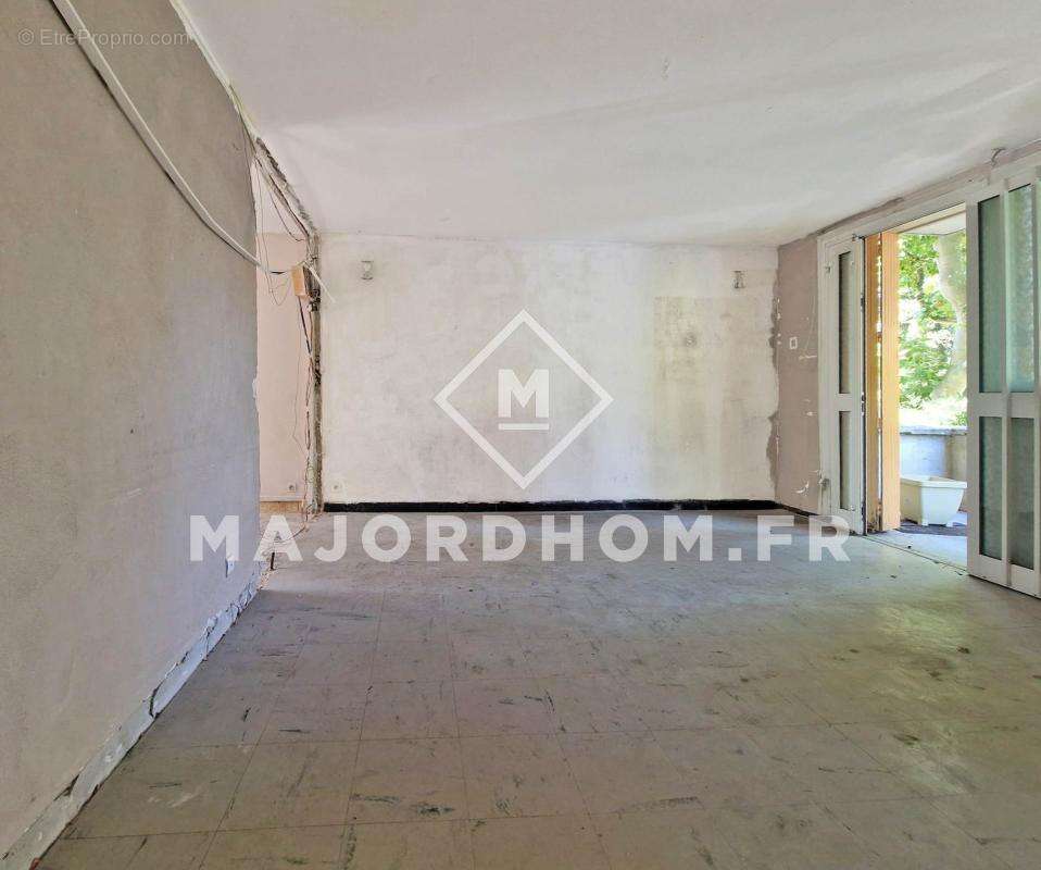 Appartement à MARSEILLE-9E