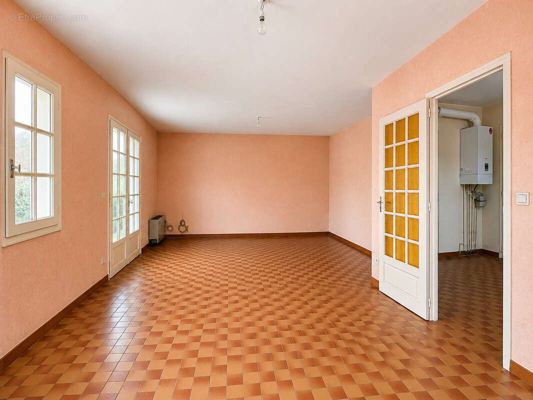 Maison 120 m² à Mondragon  - photo 2