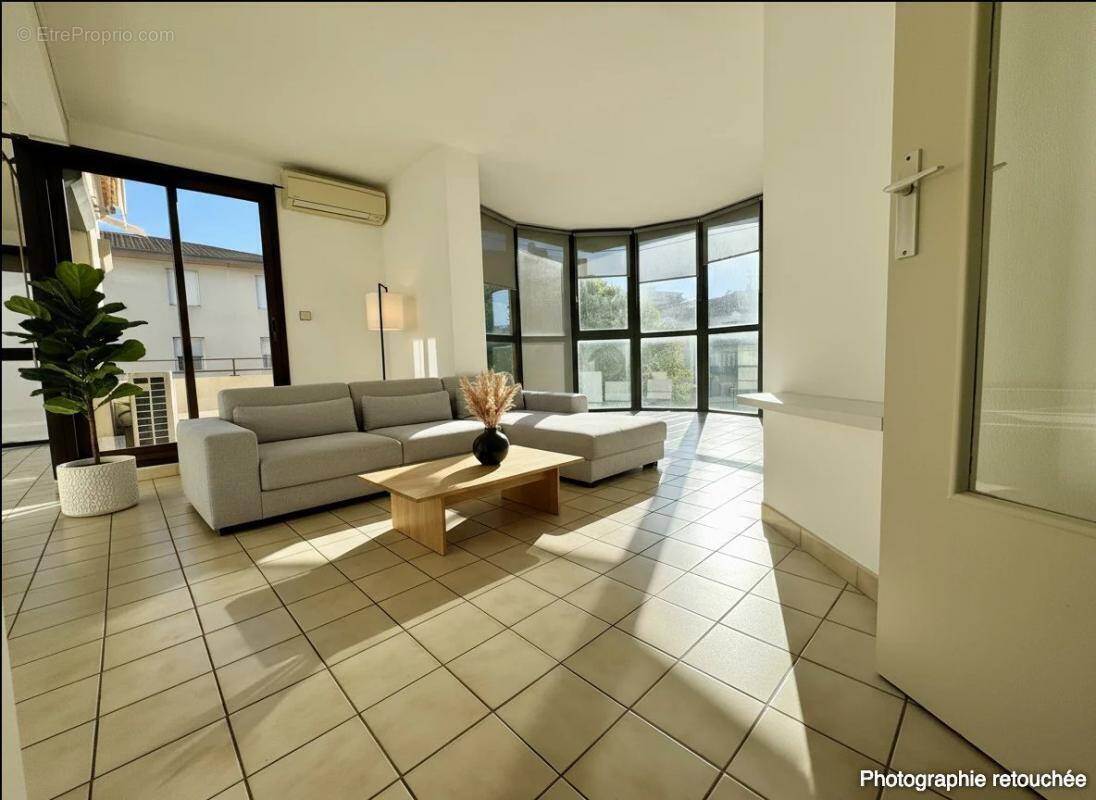 Appartement à NIMES