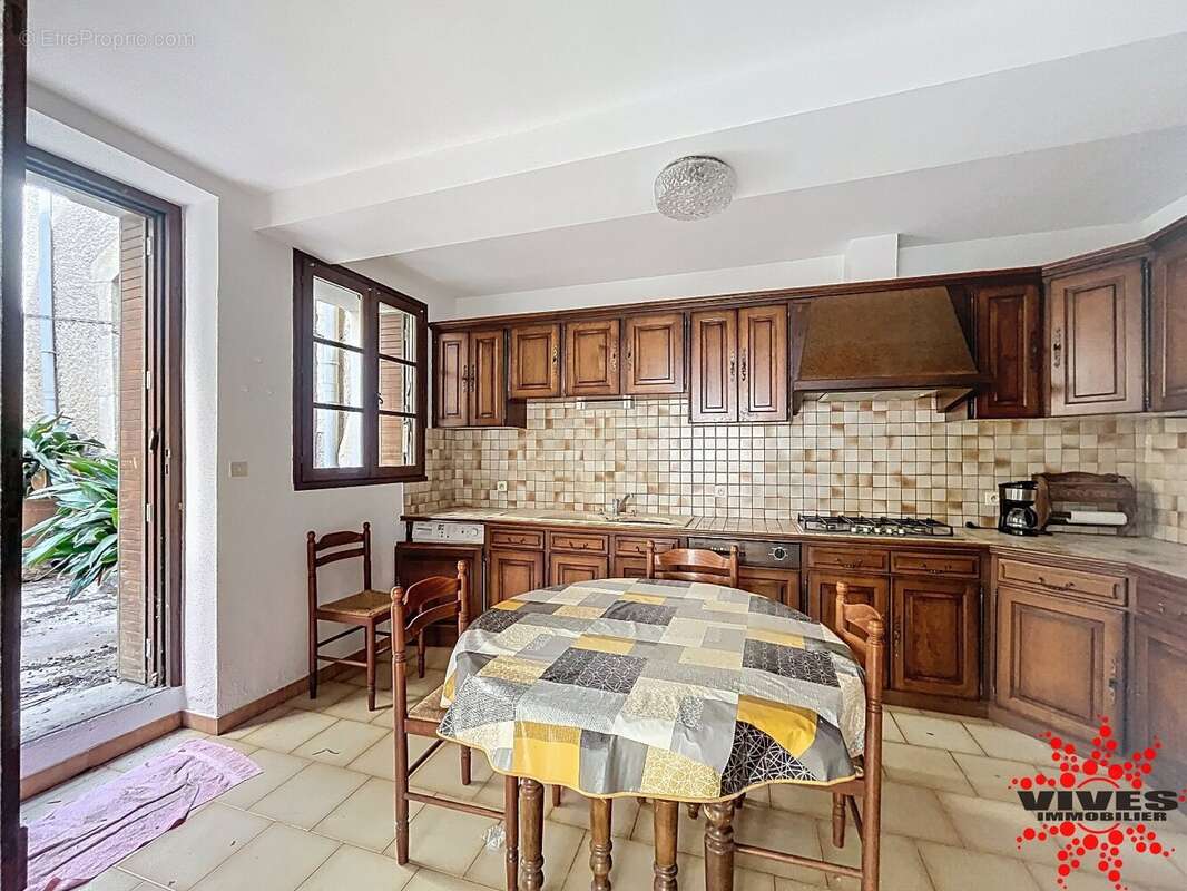 Maison à VILLENEUVE-LES-BEZIERS