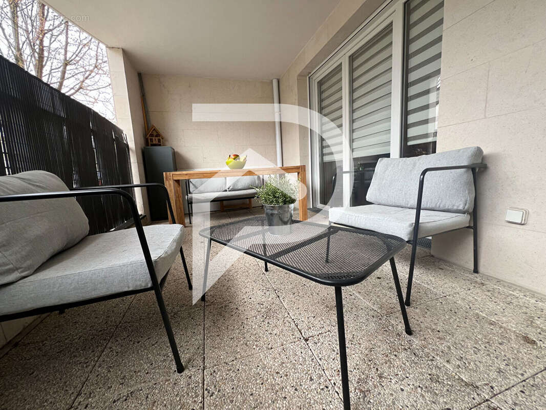 Appartement à ELANCOURT