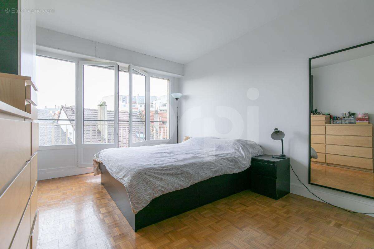 Appartement à NOGENT-SUR-MARNE