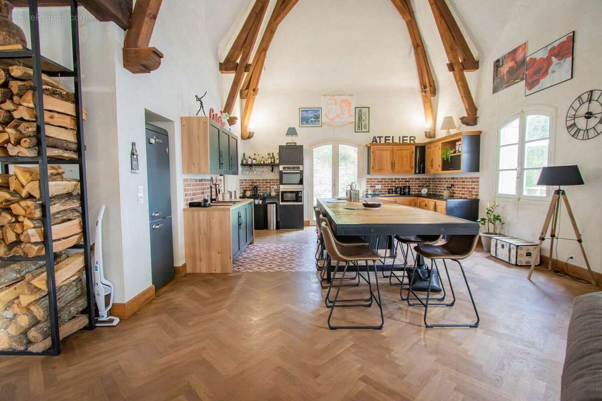 Maison à CHAMP-SUR-LAYON