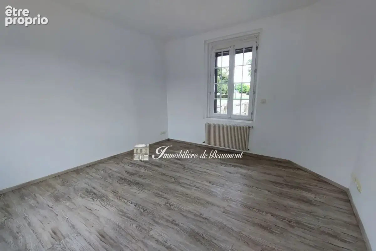 Maison 5 pièces 103 m² à vendre à Beaumont-Le-Roger (27170) - photo 3