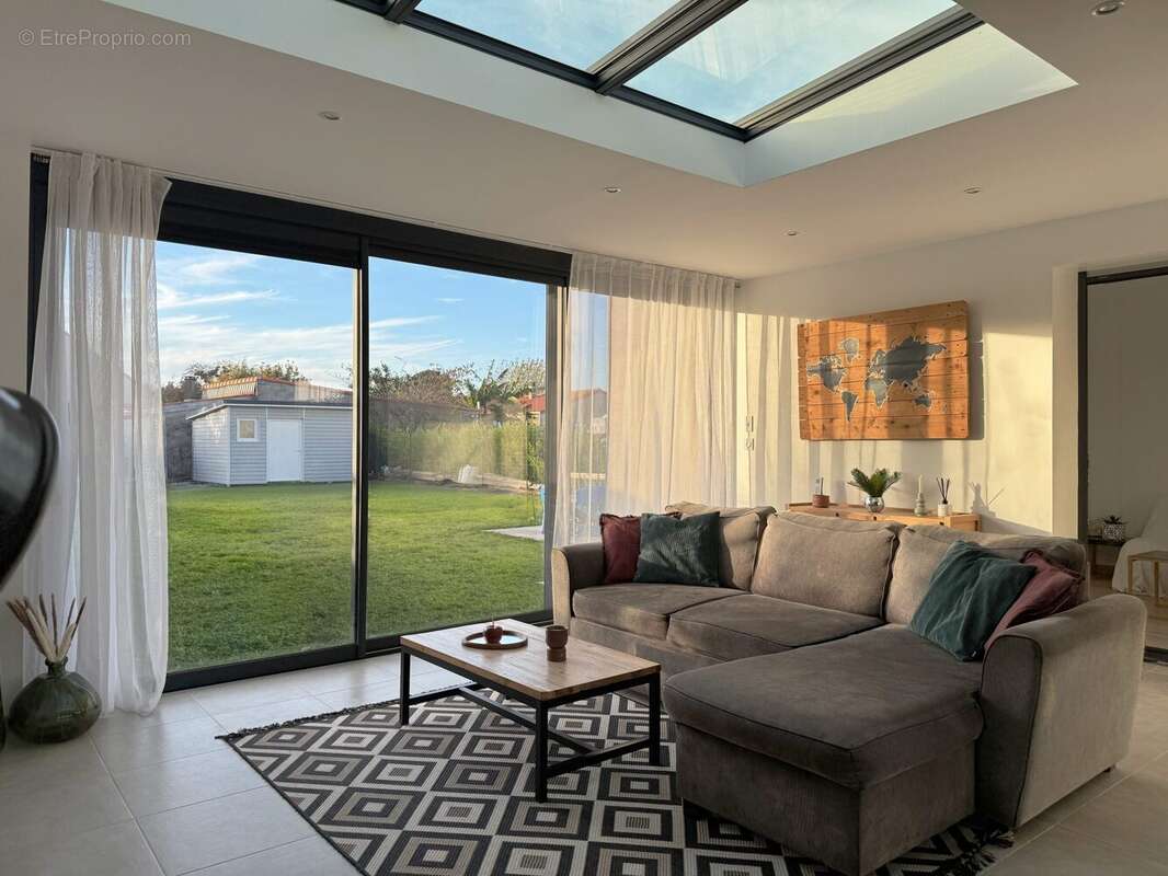 Salon vue du jardin - Maison à VERTOU