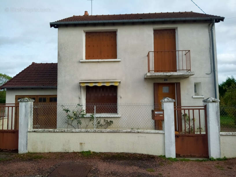 Maison à IMPHY