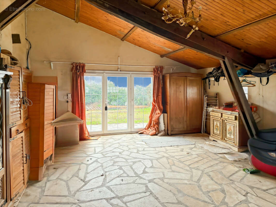 Maison à vendre 6 pièces LUPIAC (32) - 218 m2 - Terrain 2840 m2 - photo 8