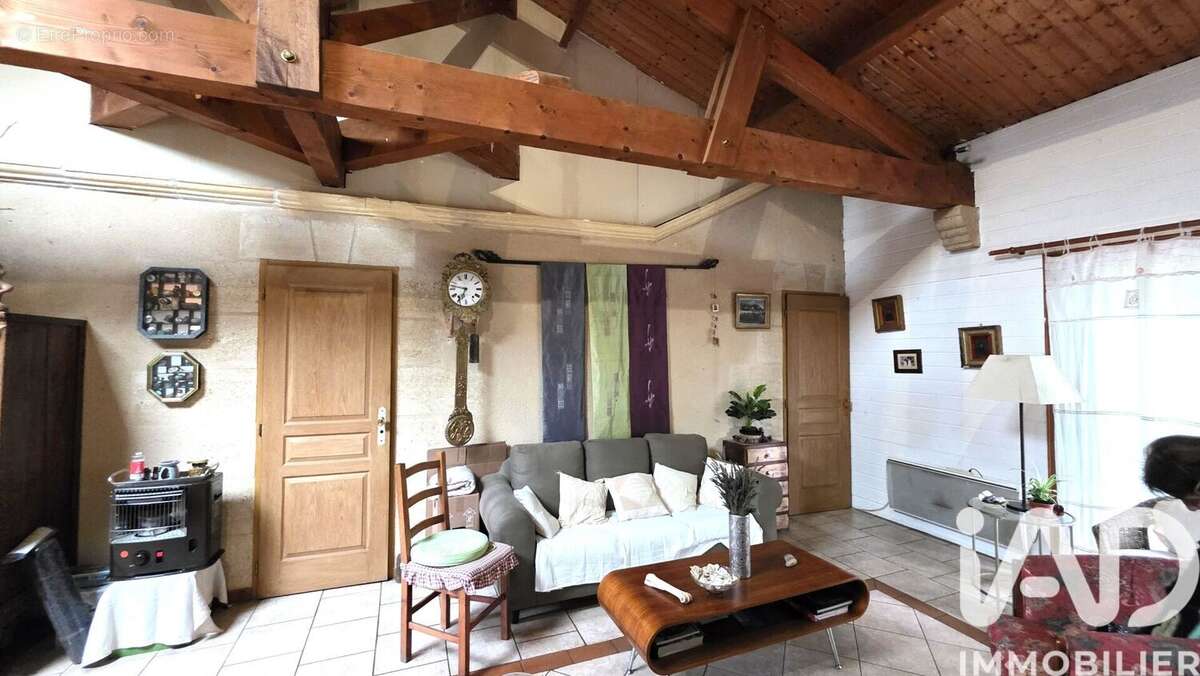 Maison 101 m² à Samonac  - photo 2