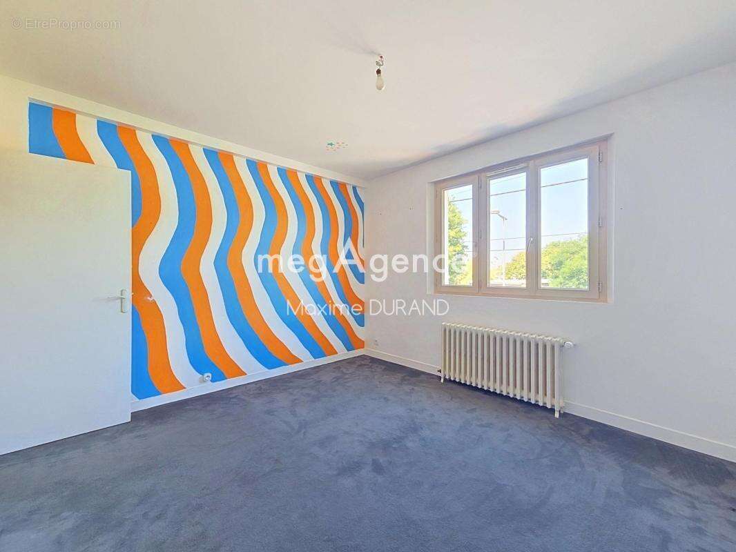Maison 4 chambres - Atelier 150 M² - photo 6