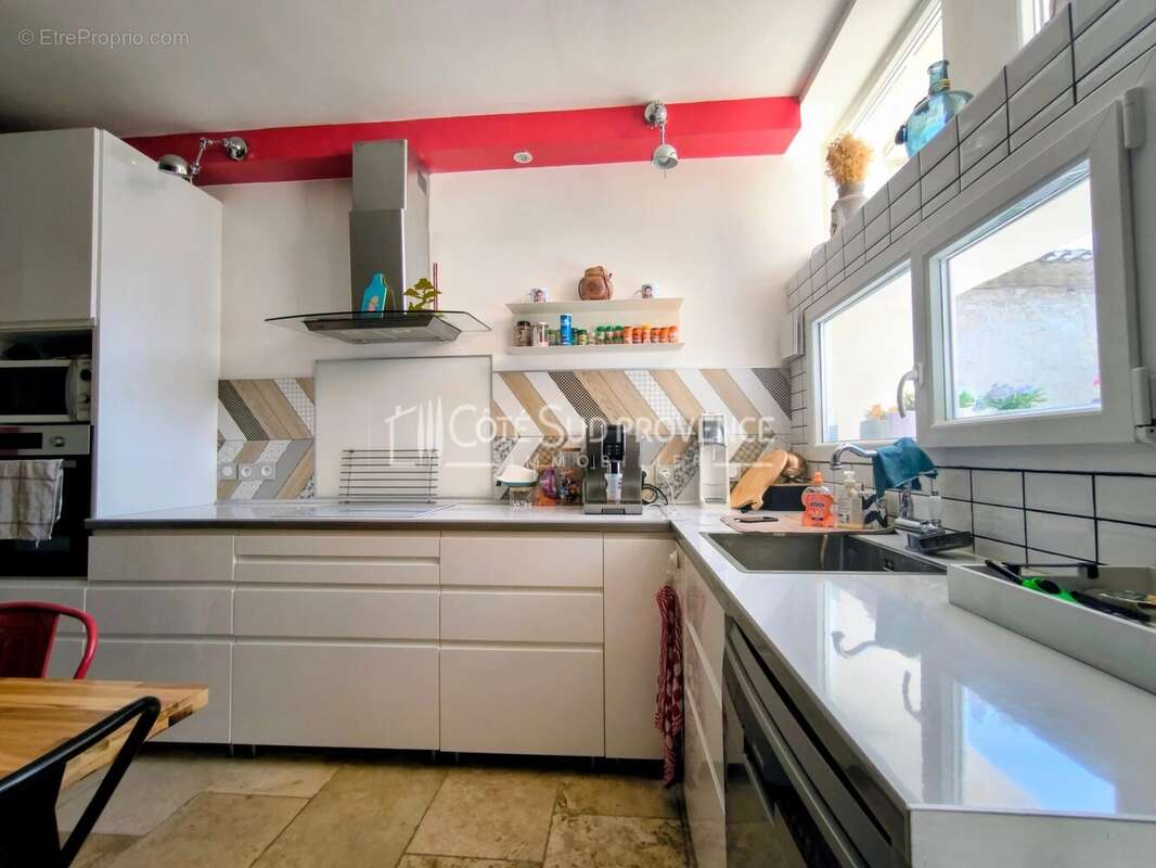 Maison 128 m² à Saint-Didier  - photo 15