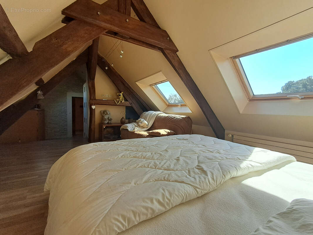 Maison à THOIRY