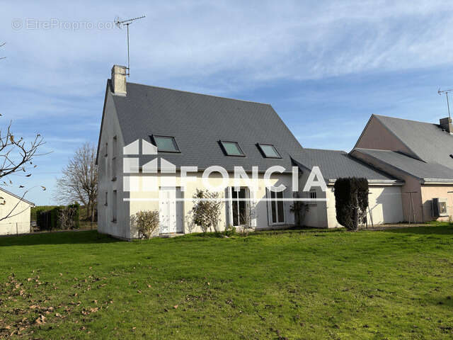 Maison à NEVOY