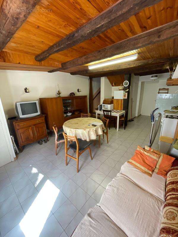 Maison à VALENSOLE