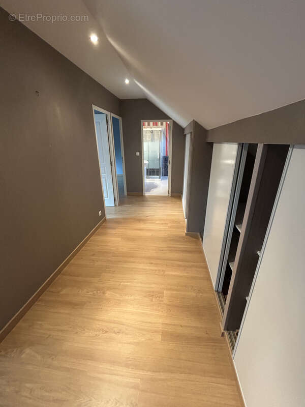 Maison à CLAYE-SOUILLY