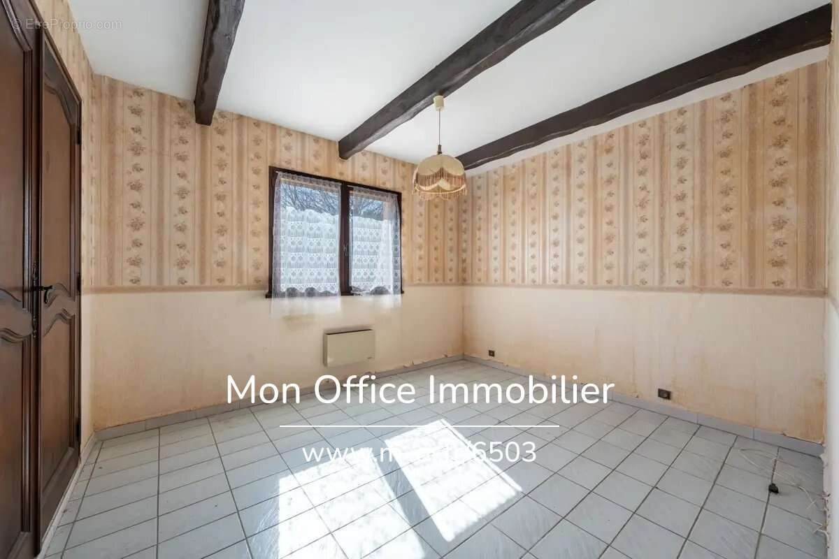 Maison à EGUILLES
