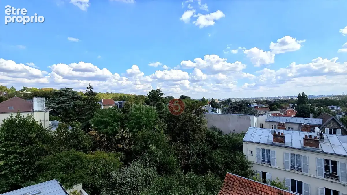 Appartement 3 pièces 59 m² à vendre à Le Raincy (93340) - photo 2