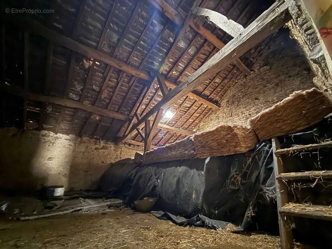 Charmante petite ferme authentique à rénover - photo 15