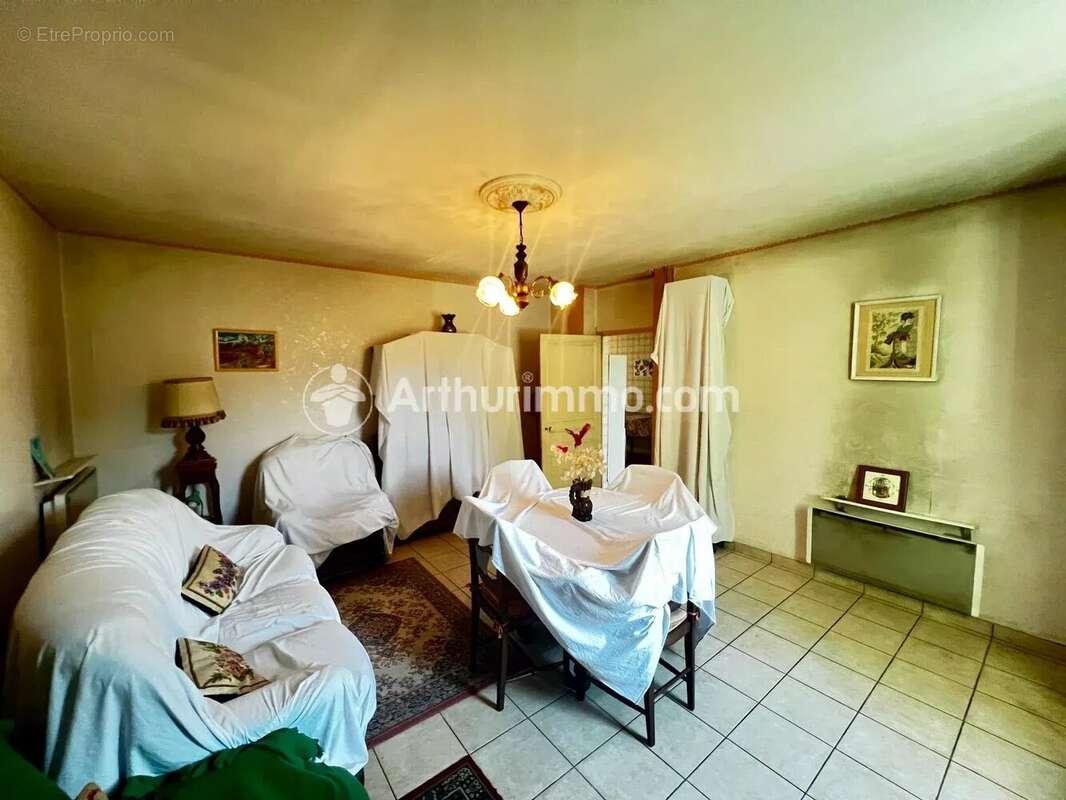 Maison à CHANCELADE