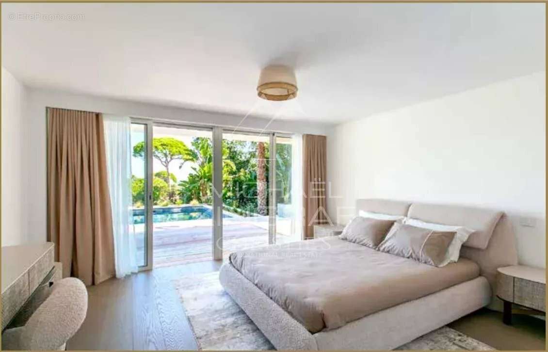 Maison à ANTIBES