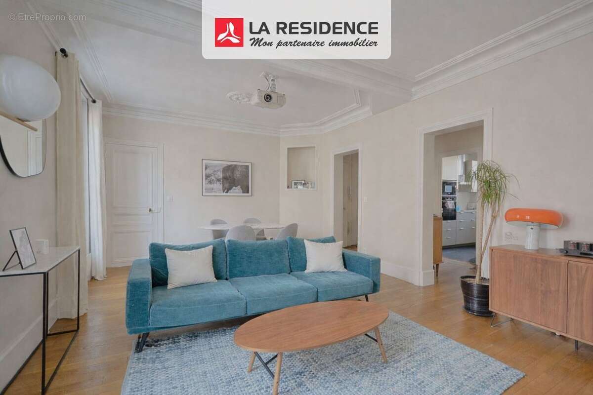 Appartement à LEVALLOIS-PERRET
