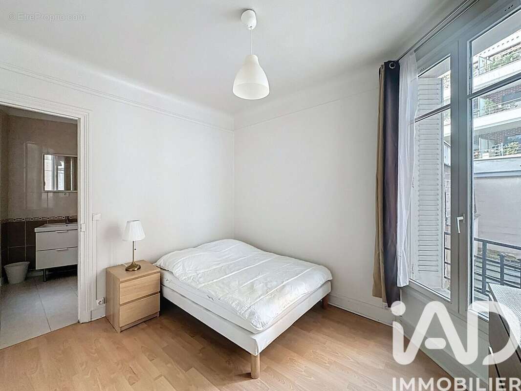 Photo 7 - Appartement à ASNIERES-SUR-SEINE