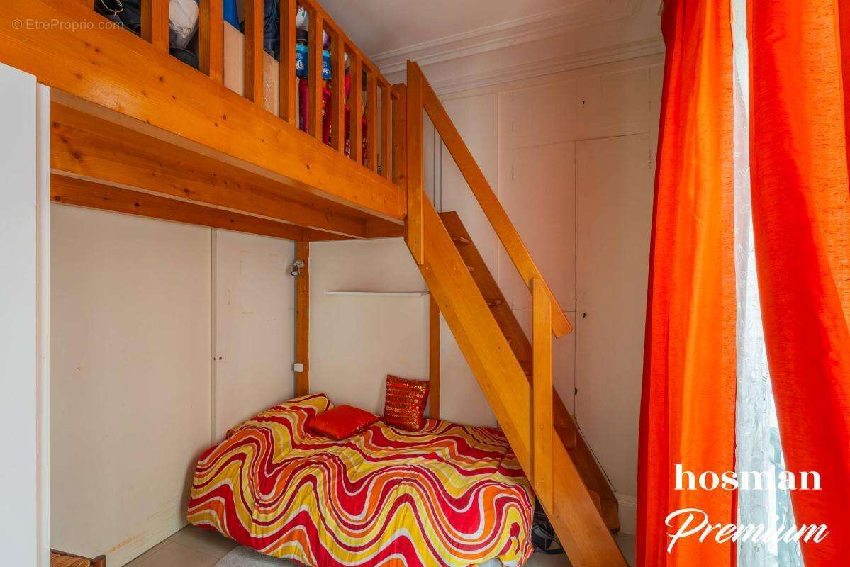 Appartement à PARIS-8E