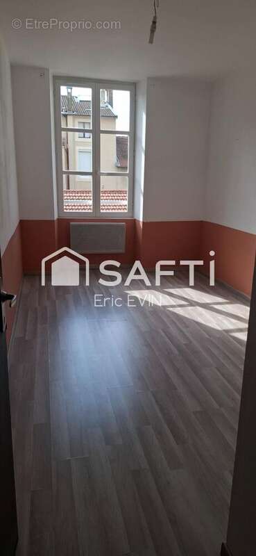 Photo 3 - Appartement à ROMANS-SUR-ISERE