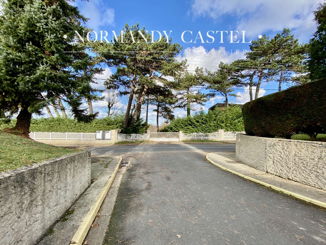 Appartement à TROUVILLE-SUR-MER