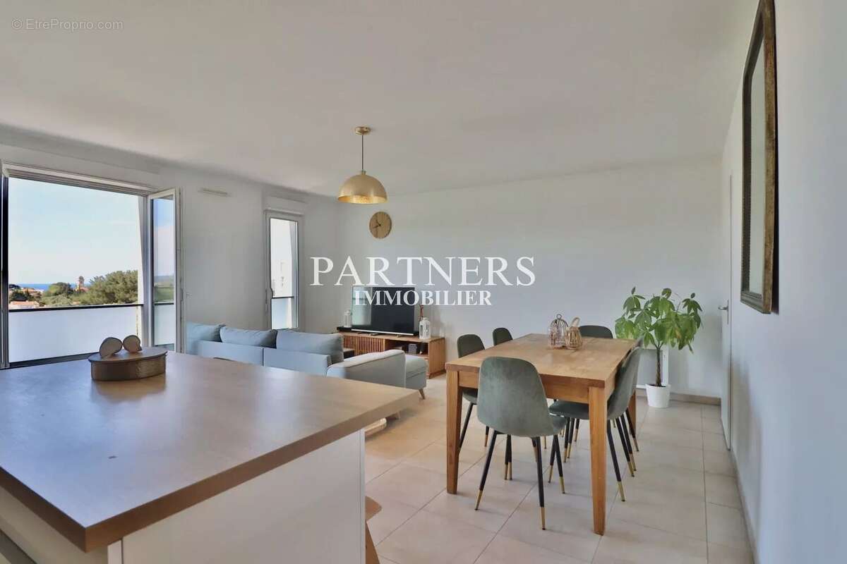 Appartement à MARSEILLE-14E