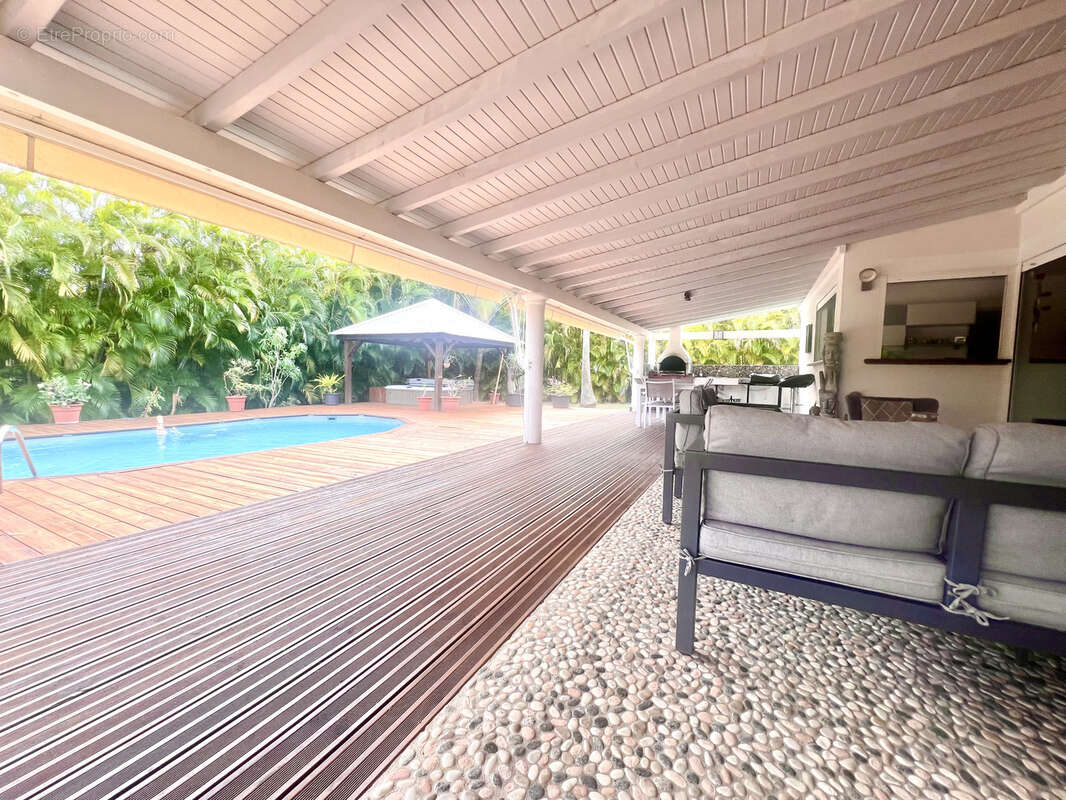 Maison à SAINT-FRANCOIS