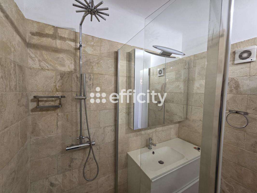 Appartement à MARSEILLE-10E