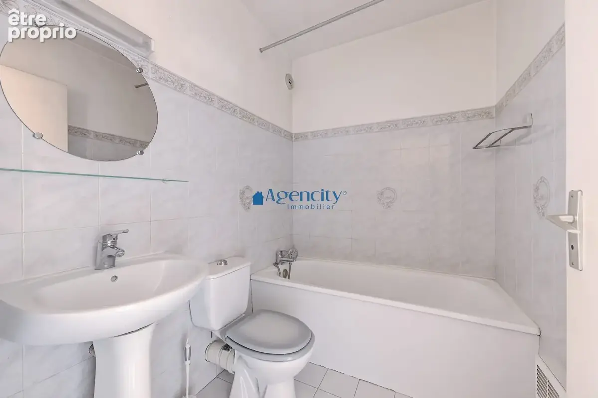 Appartement 1 pièce 27 m² à vendre à Noisy-Le-Grand (93160) - photo 8