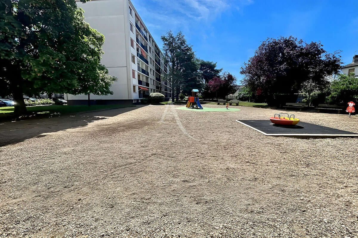 Appartement à VITRY-SUR-SEINE