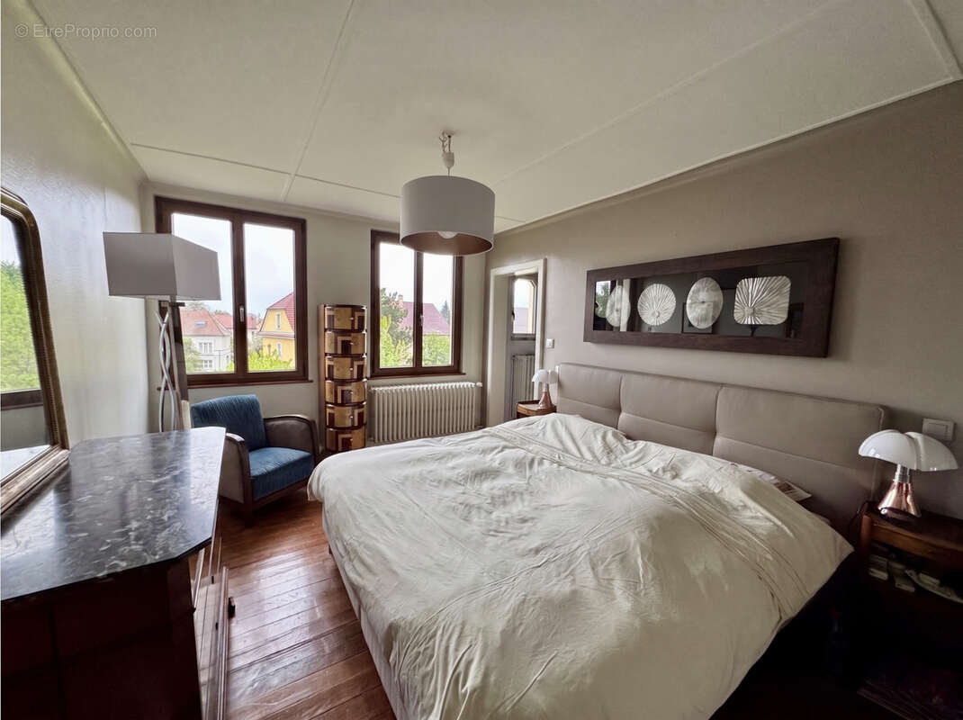 À VENDRE ! Superbe maison 7 pièces avec jardin, garages et dépendance Schiltigheim - photo 6
