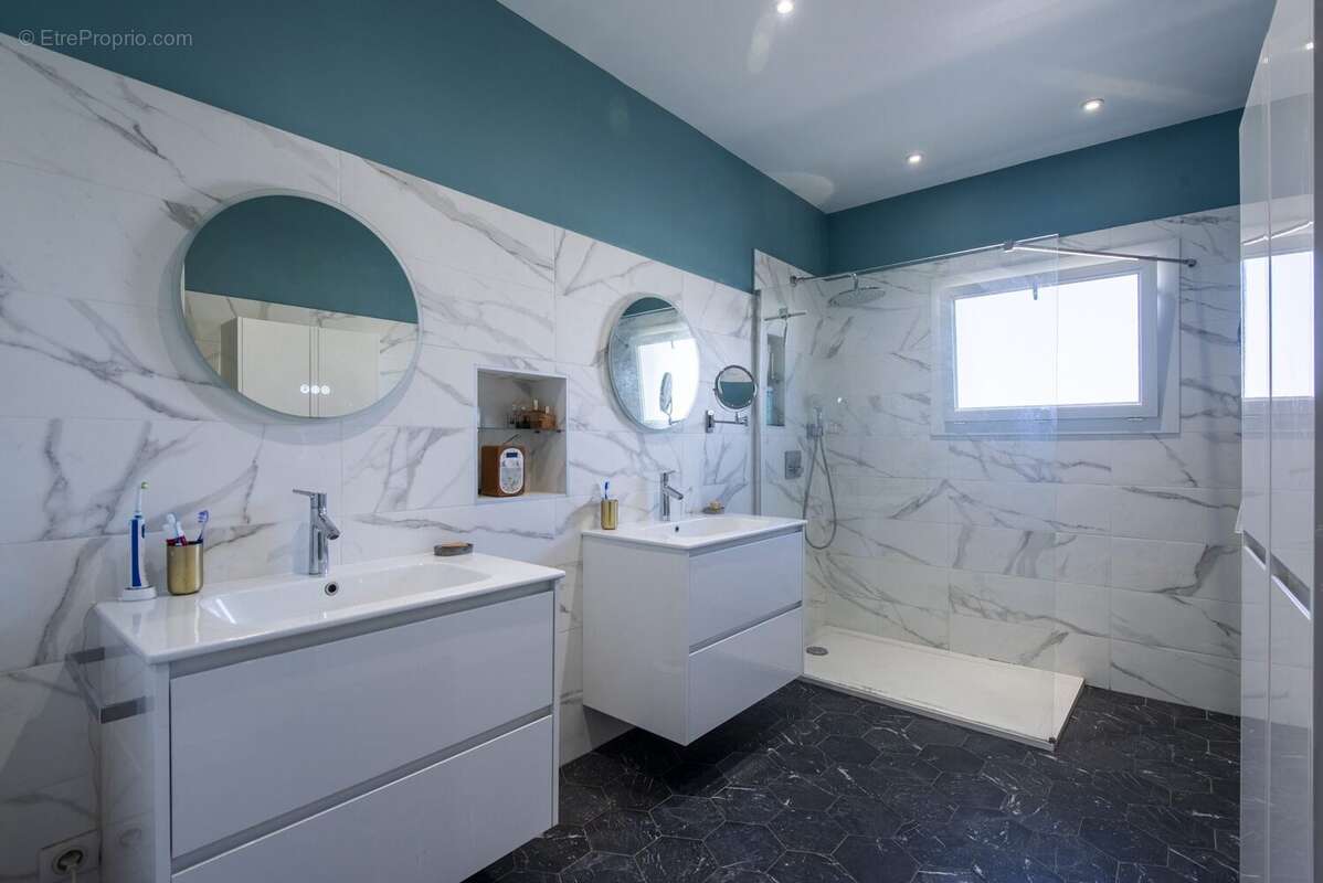 Maison à SALON-DE-PROVENCE