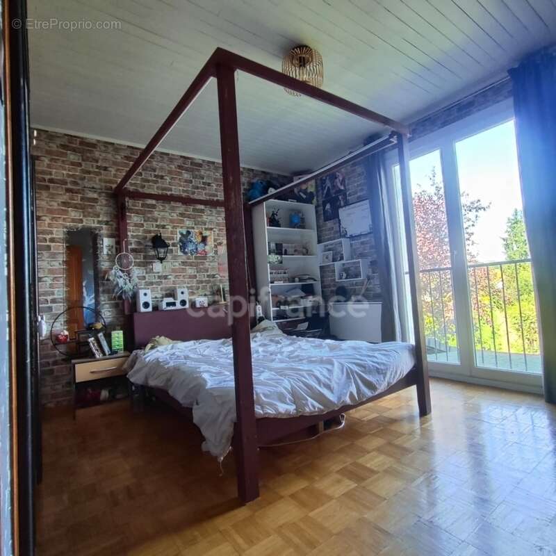 Maison à LES AVENIERES