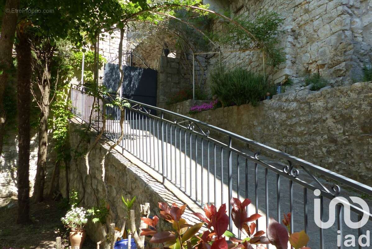 Photo 4 - Maison à BALAZUC