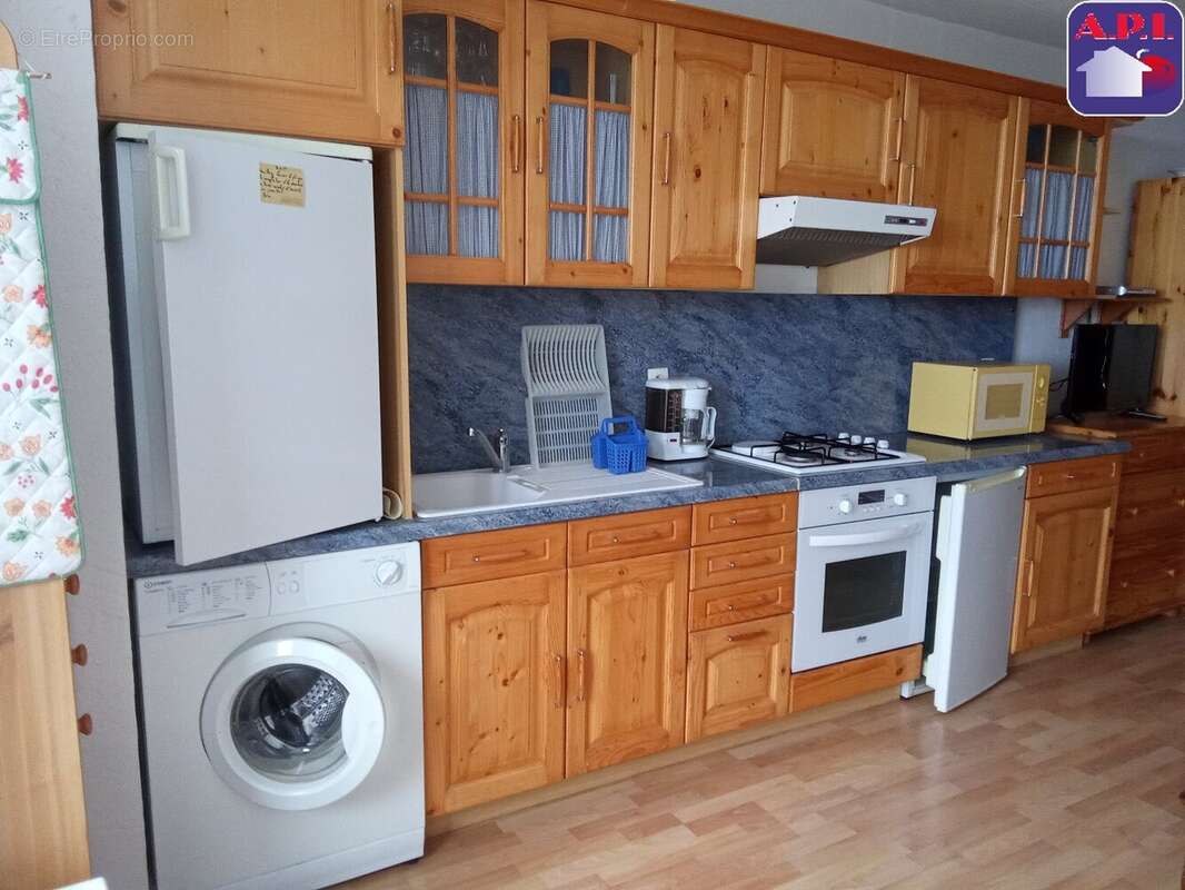 Appartement à VILLENEUVE-D&#039;OLMES