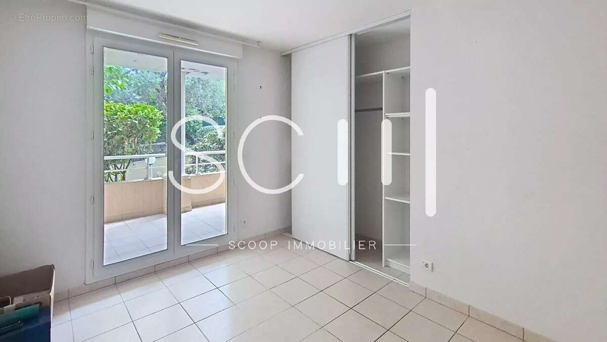 Superbe appartement 3P 79m² avec 2 terrasses, garage, parking et cave - photo 10